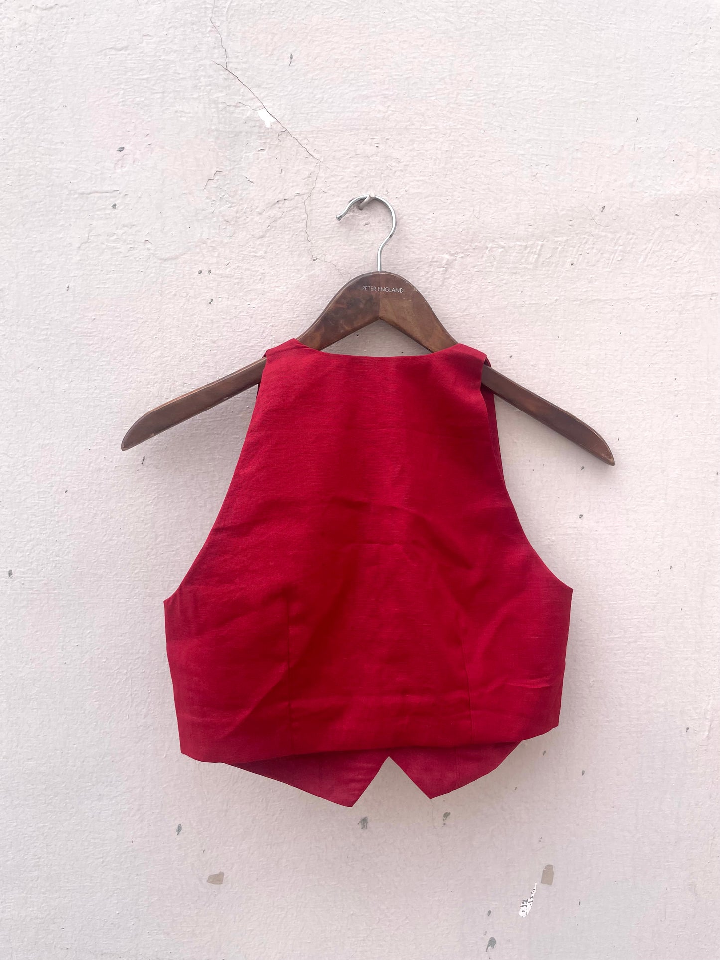 Karla: Solid Red
