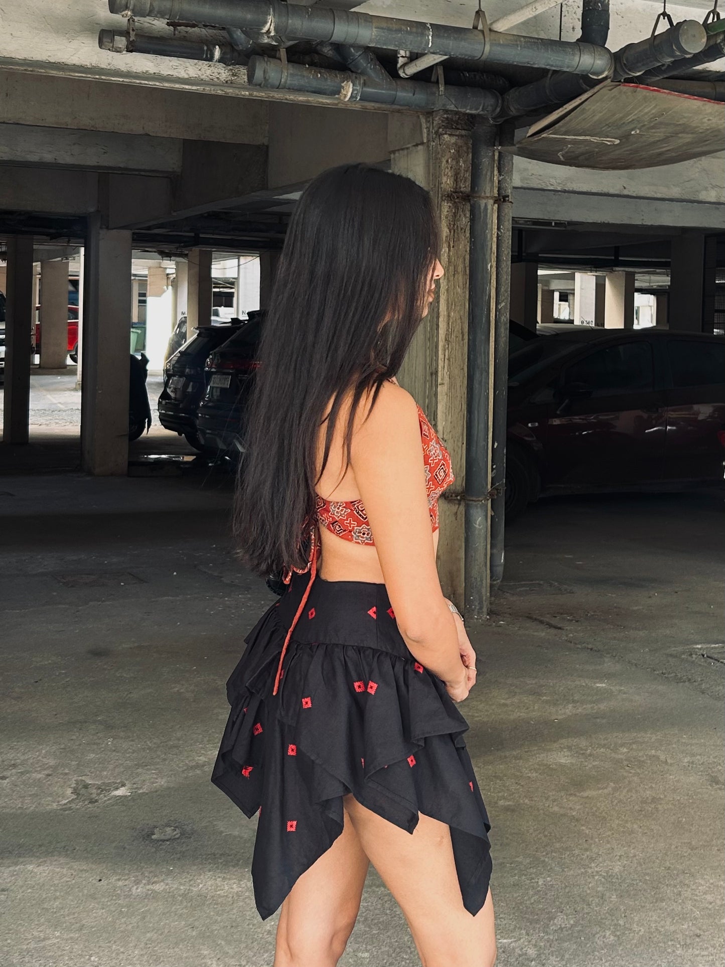 Bonita: Black Jamdani