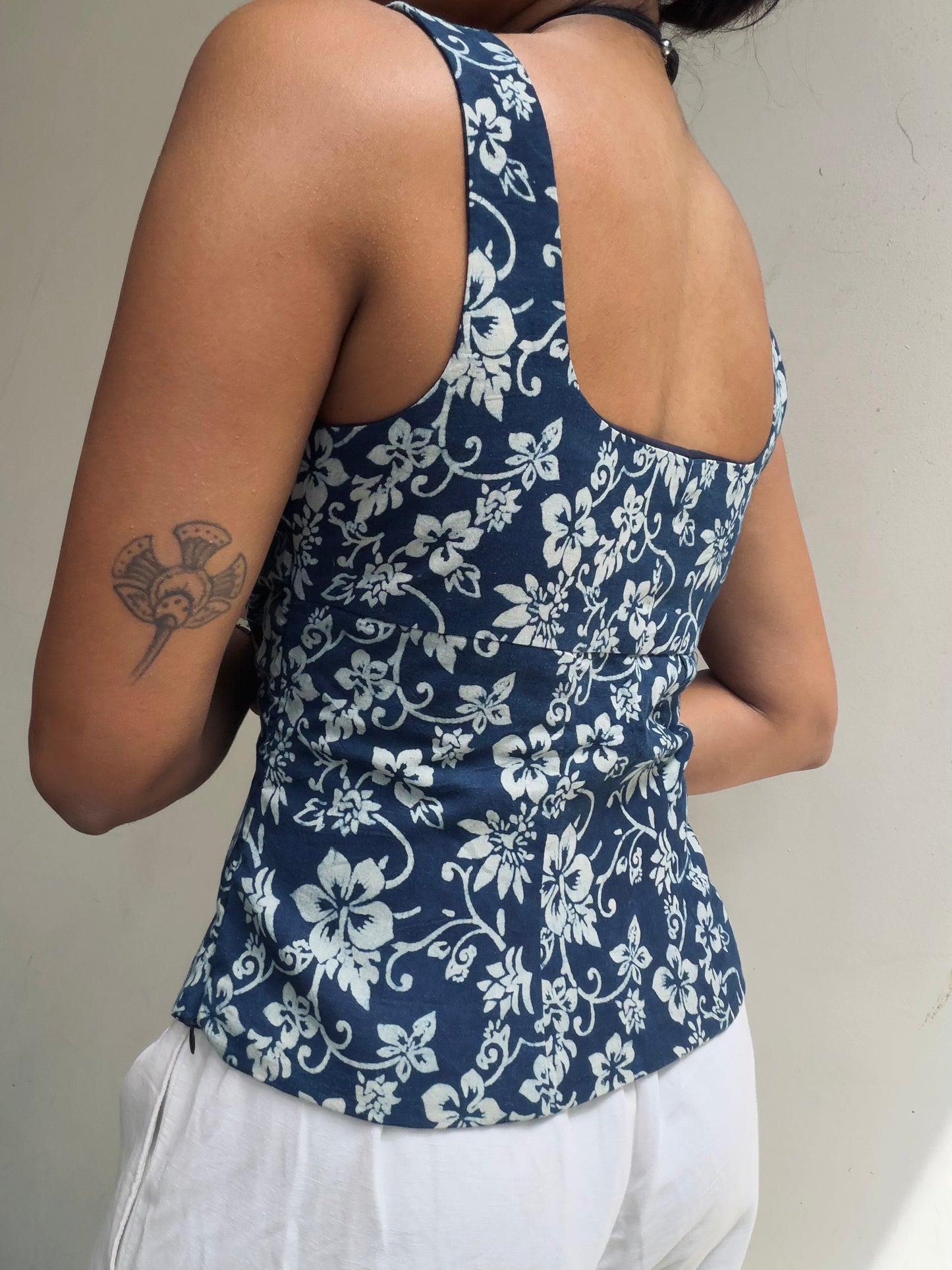 Gul: Indigo Floral Batik