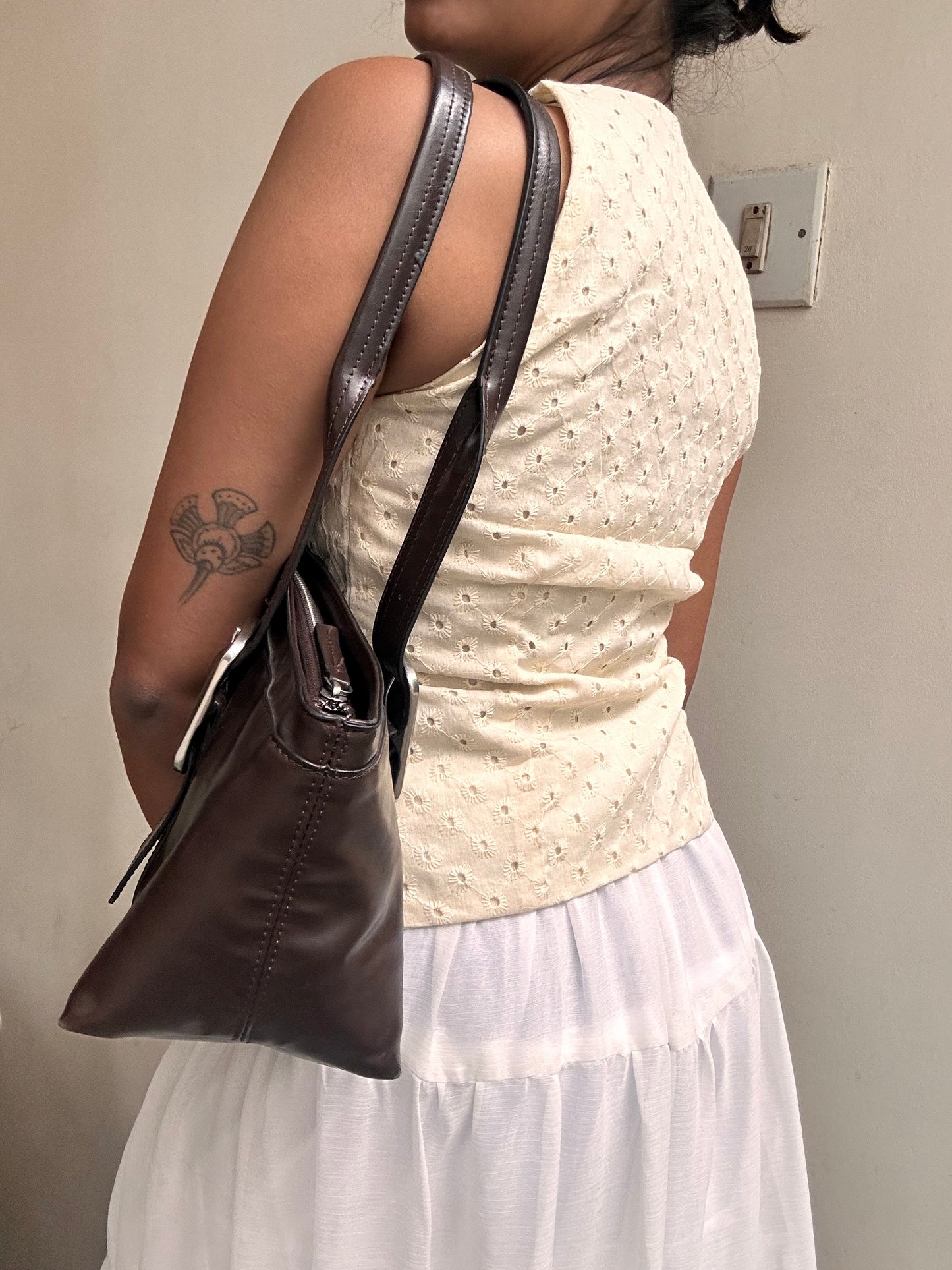 Naira: Off White Jacoba
