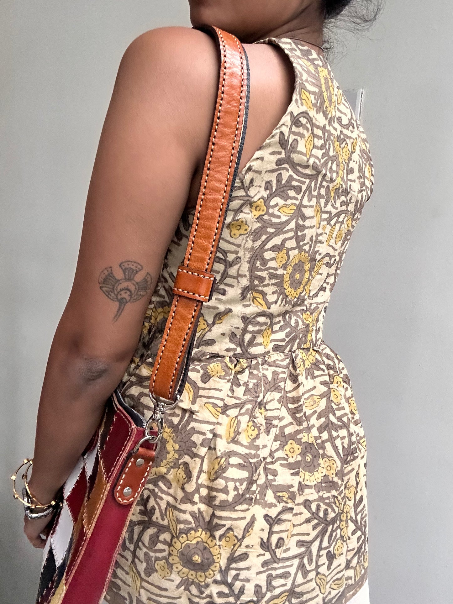 Geet: Floral Cream batik