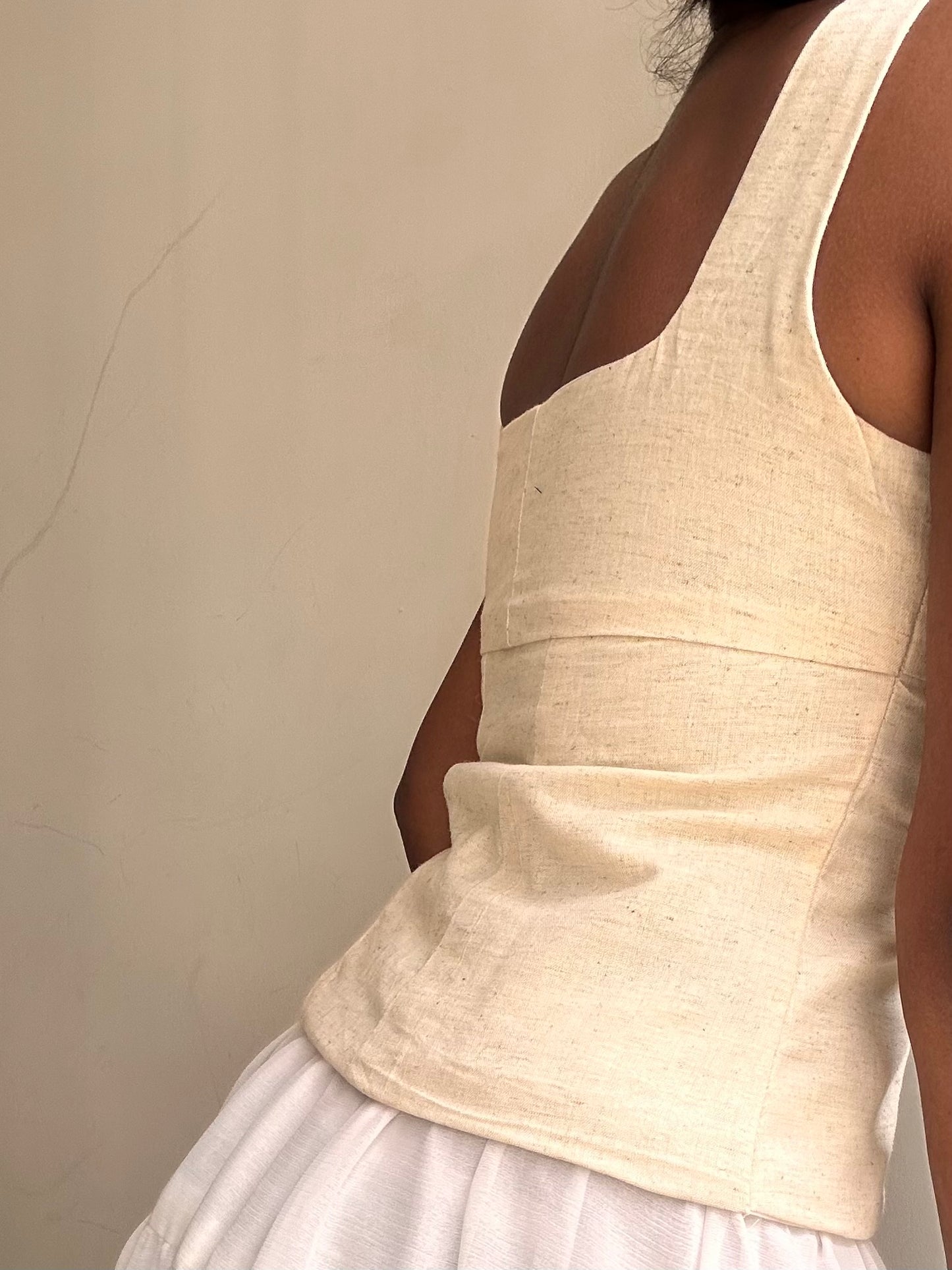 Gul: Solid Off-White