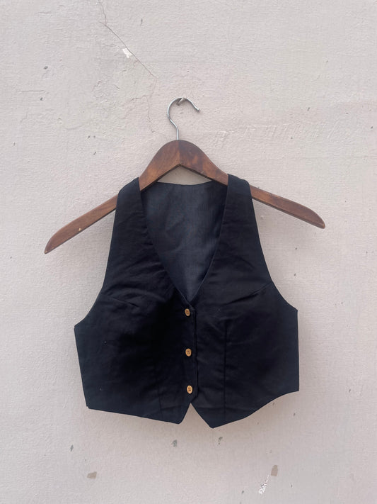 Karla: Solid Black