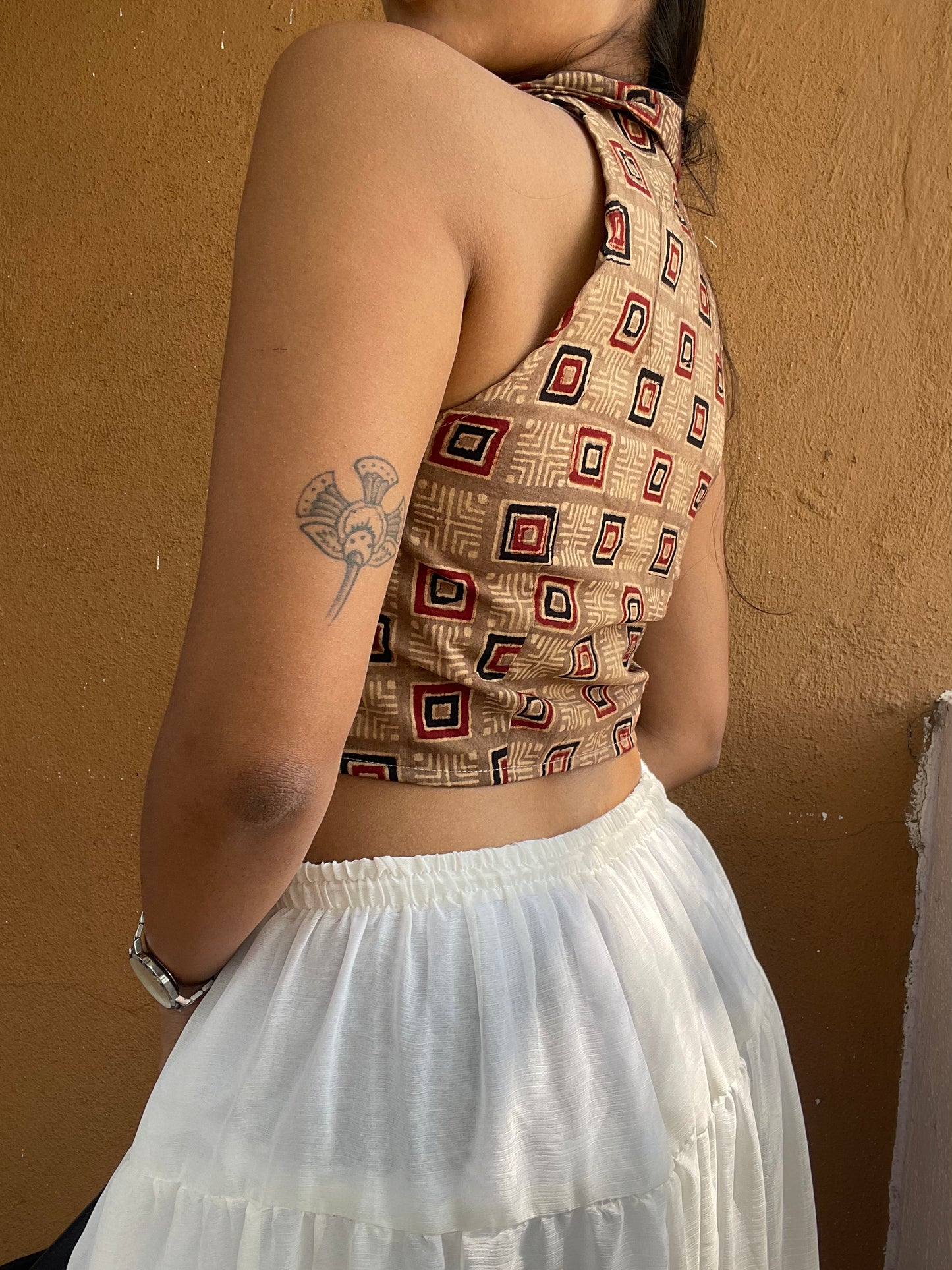 Varkala: Brown Geometric