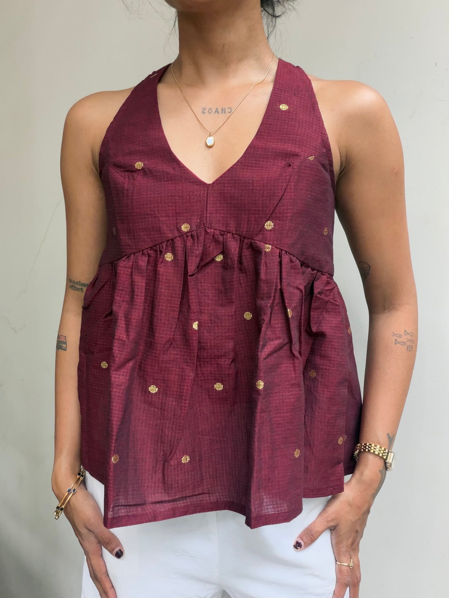 Geet: Maroon Gold Polka