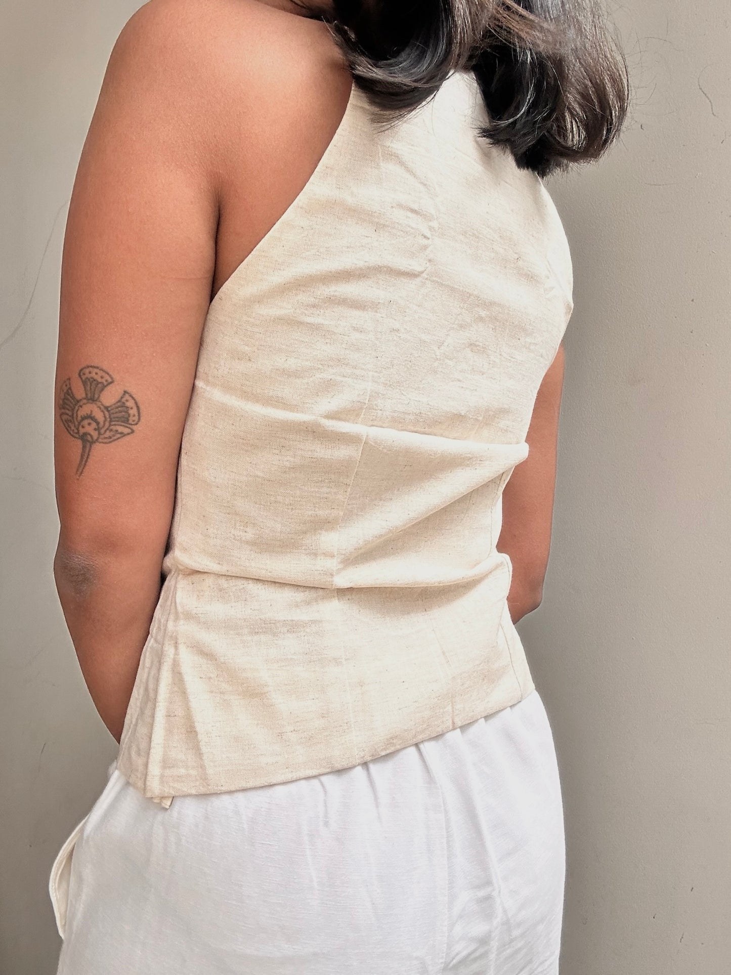 Naira: Solid Off-White