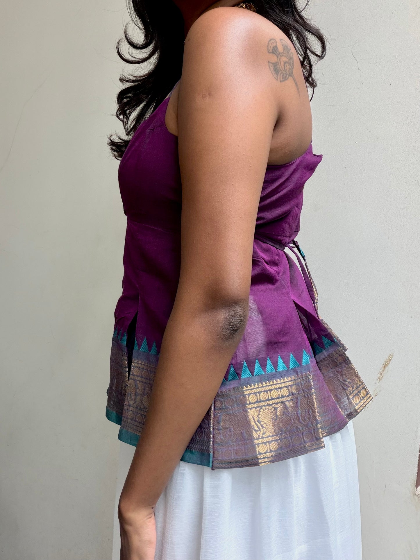 Delicia: Purple with Bue Border