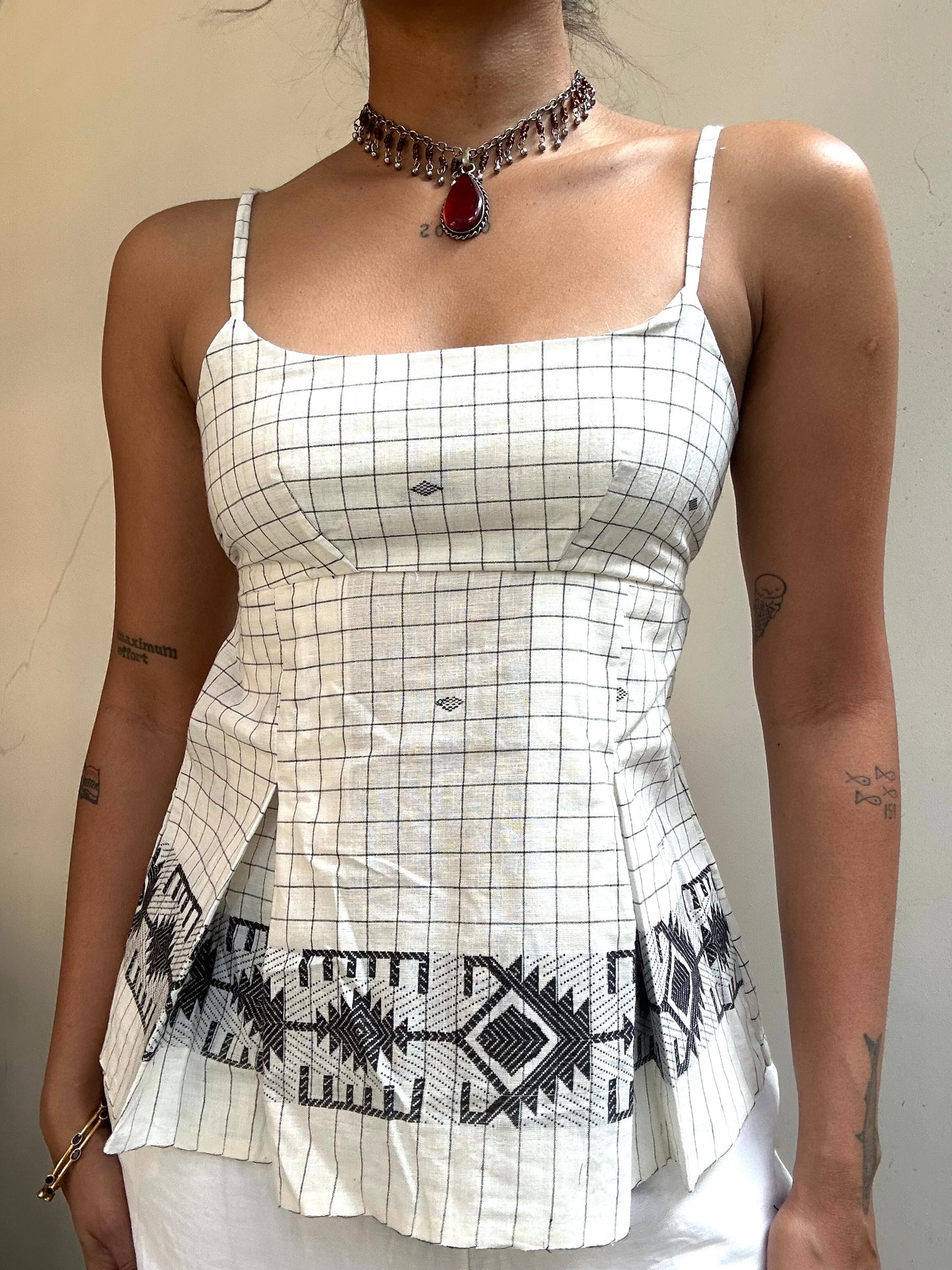 Delicia: White Checks Jamdani