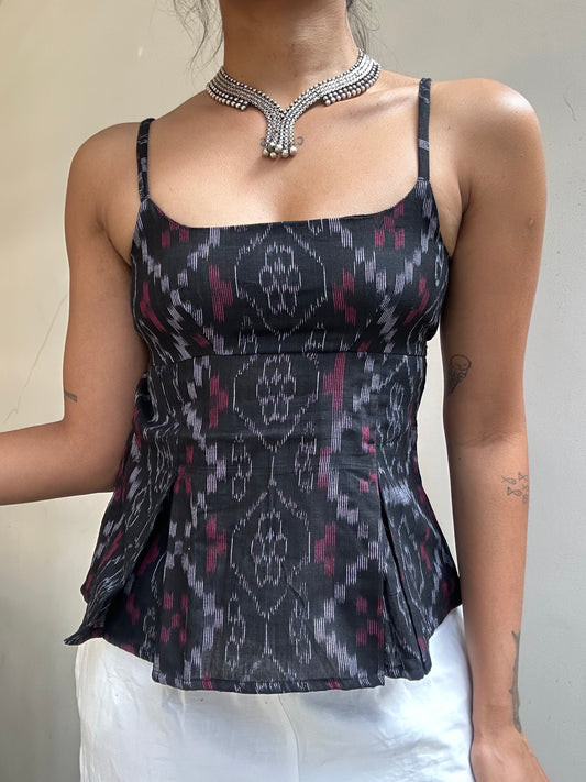 Delicia: Black Double Ikat Weave