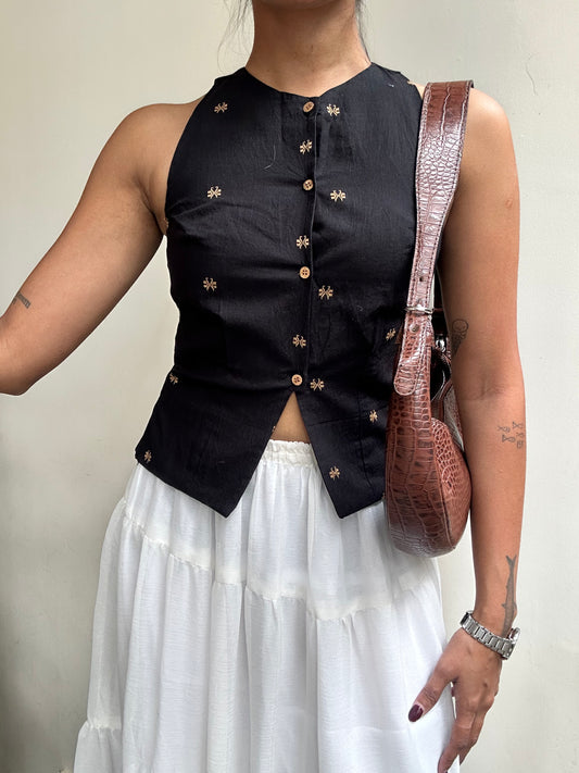 Naira: Black Jamdani