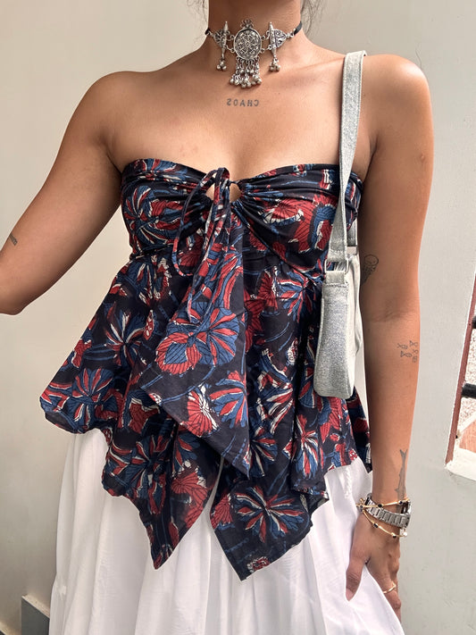 Noor: Black Sanganeri
