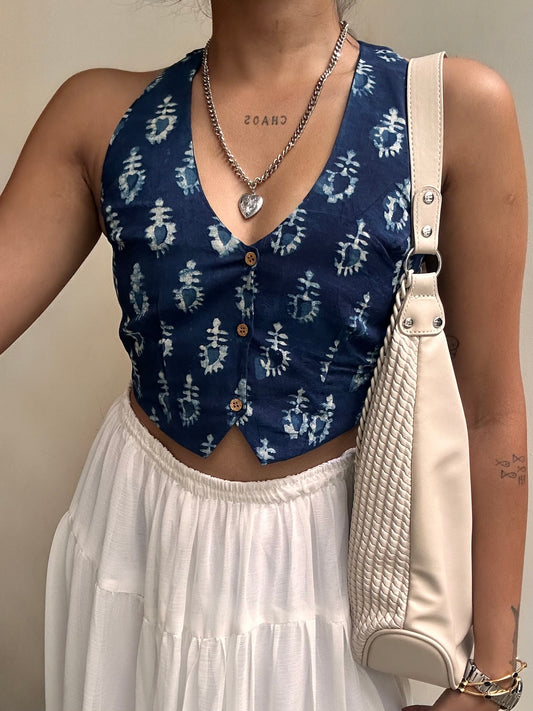 Karla: Indigo Paisley Motif