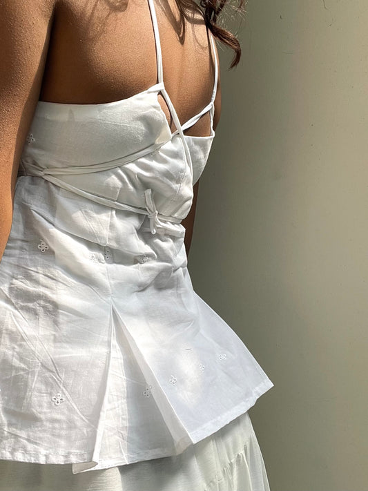 Delicia: White Jacoba