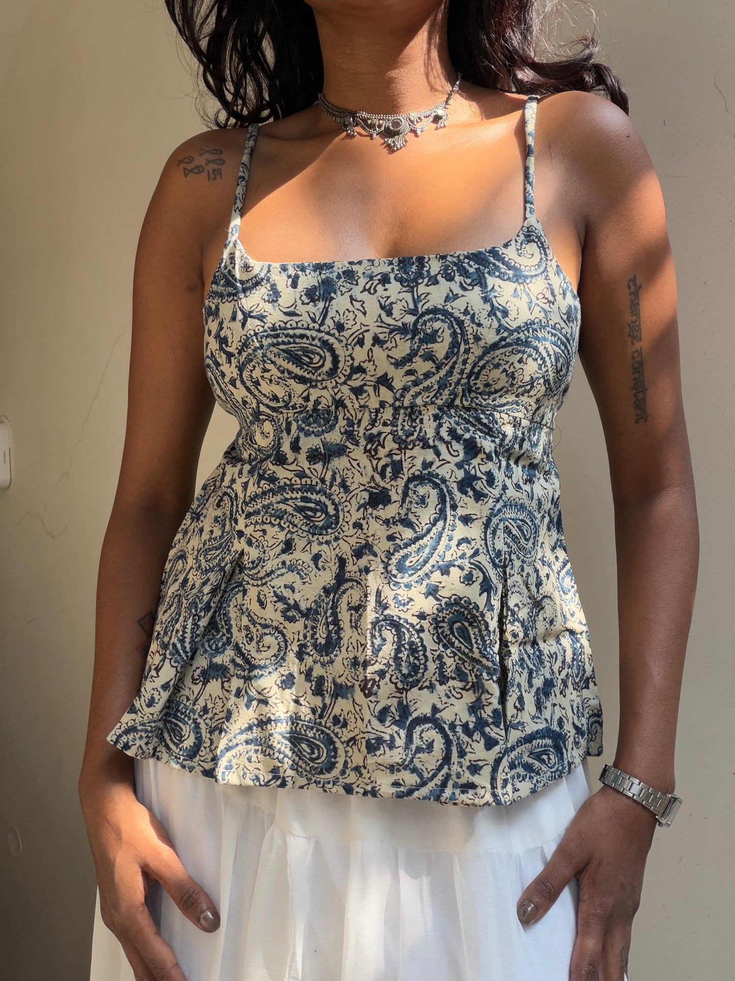 Delicia: Cream Paisley Kalamkari