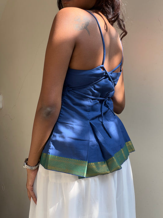 Delicia: Deep Blue with Green Border