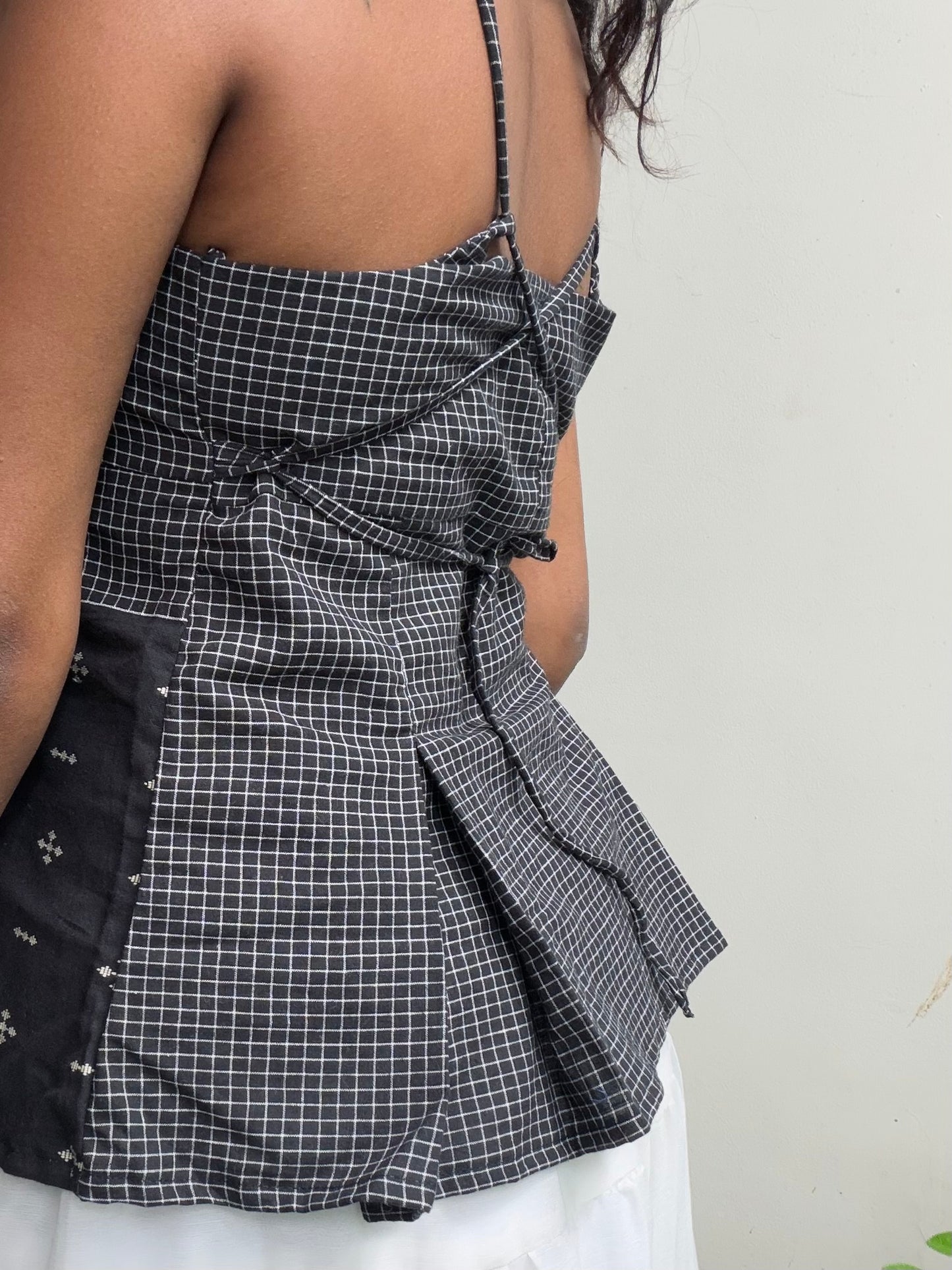 Delicia: Black Checkered with Solid Jamdani